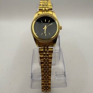 Bijoux Terner Women’s Watch Gold with Black Face (New Battery) Beautiful